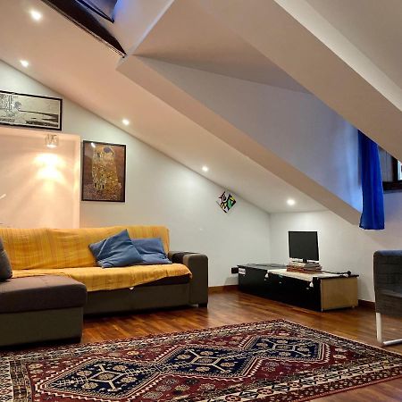 Modern Apartment Piazza Statuto Porta Susa FS Torino Esterno foto