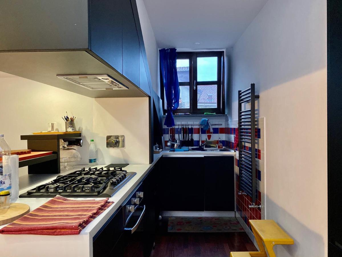 Modern Apartment Piazza Statuto Porta Susa FS Torino Esterno foto